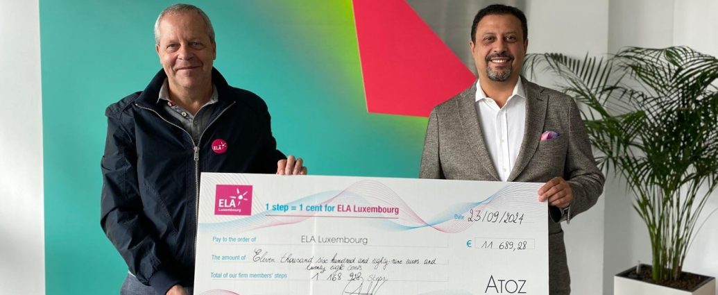 Remise du chèque d'ATOZ à ELA Luxembourg : 1 168 928 pas, soit 11 689,28 €
